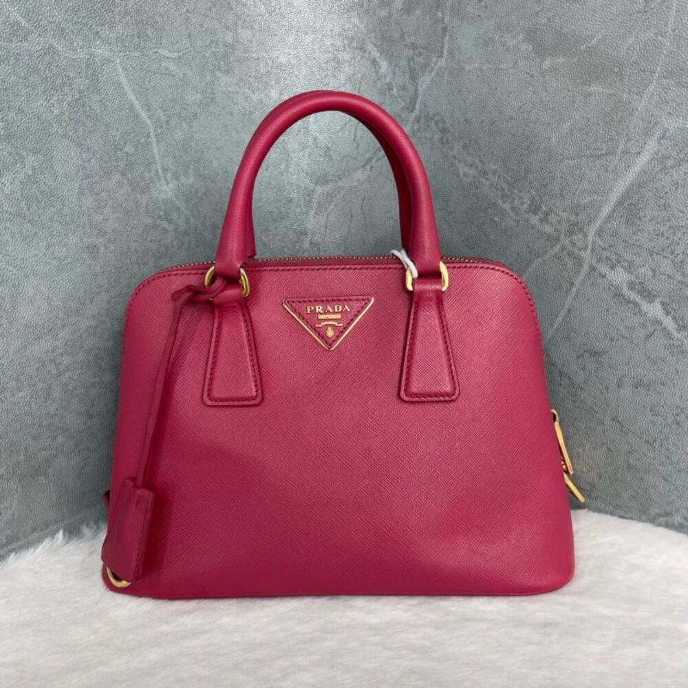 Prada Women Pre-Loved Bag Very Good Condition